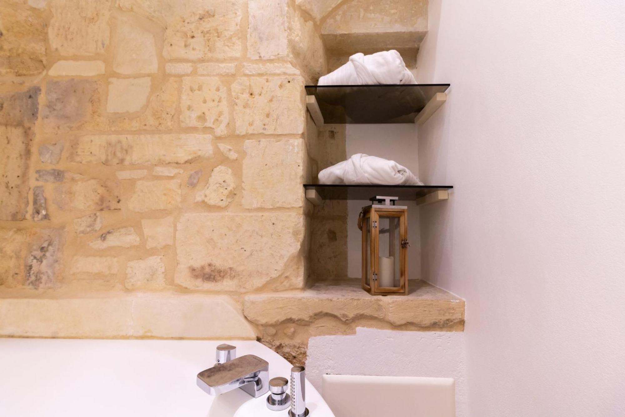 Le Nicchie luxury rooms Lecce Extérieur photo
